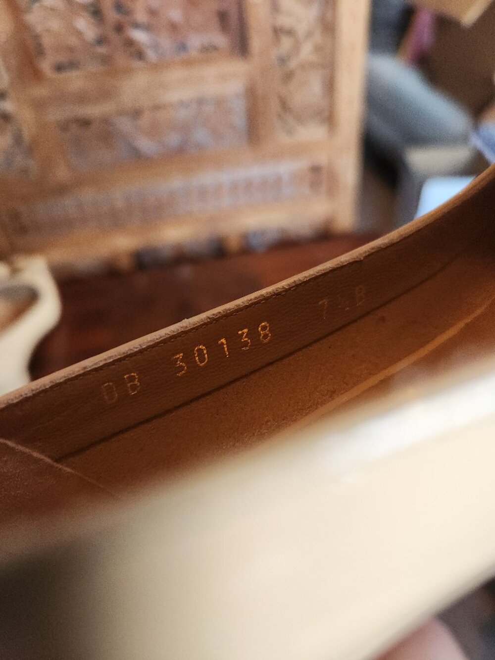 Salvatore Ferragamo Vara Pump in New Bisque (Nude) Leather - Picture 14 of 16